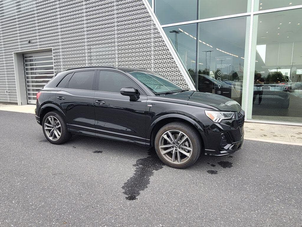 2022 Audi Q3