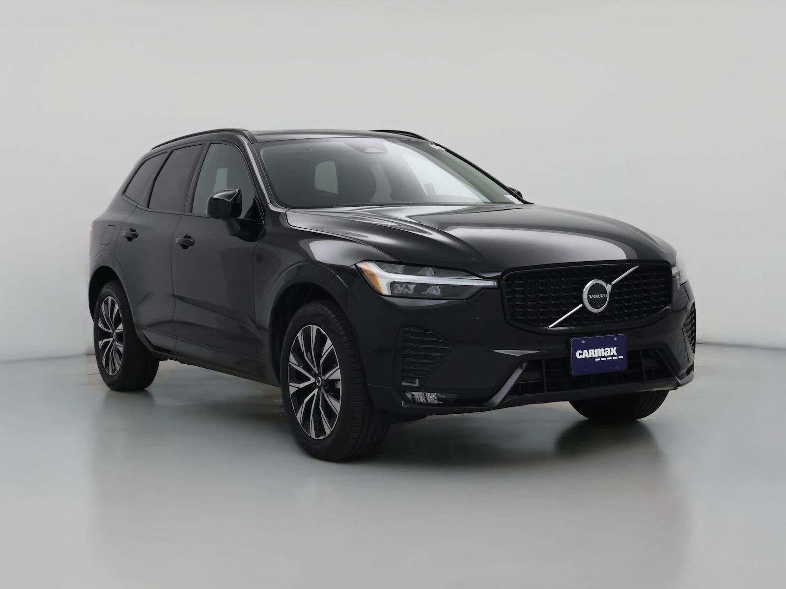 2025 VOLVO XC60