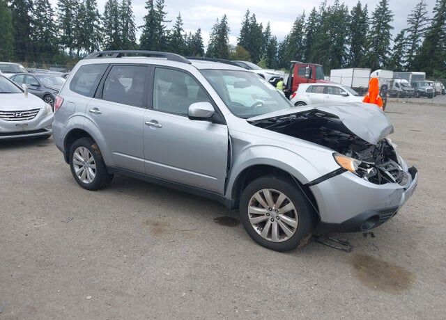 2012 SUBARU Forester