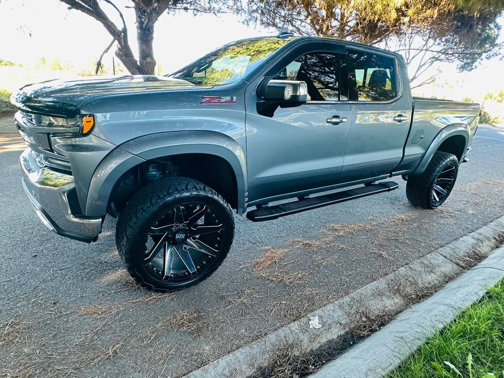 2019 CHEVROLET Silverado
