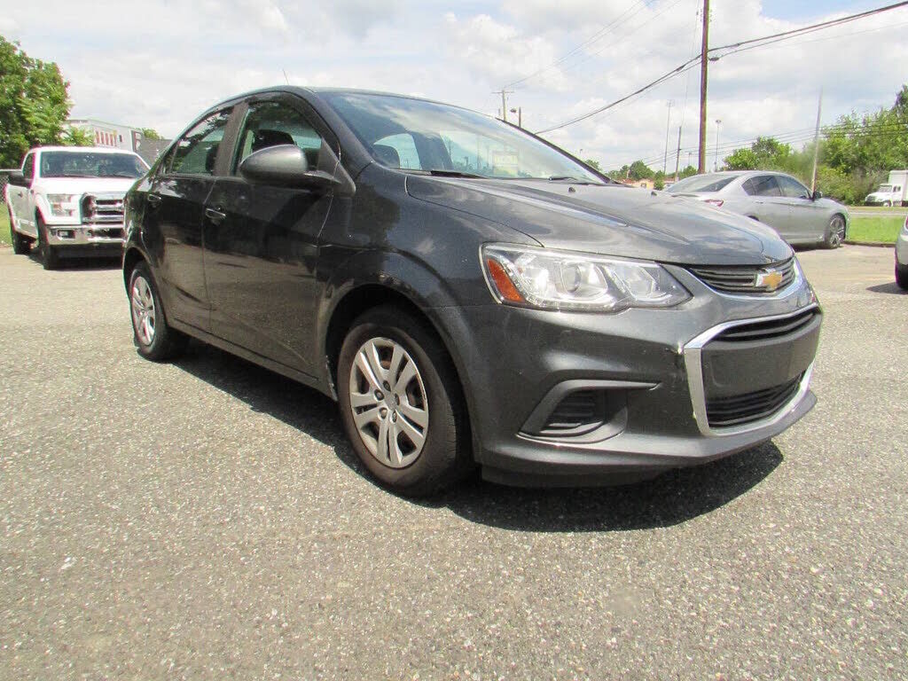 2017 CHEVROLET Sonic