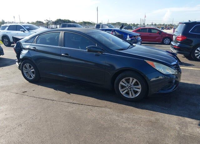 2011 HYUNDAI Sonata