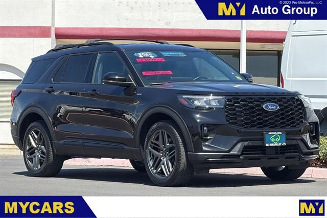 2025 FORD Explorer