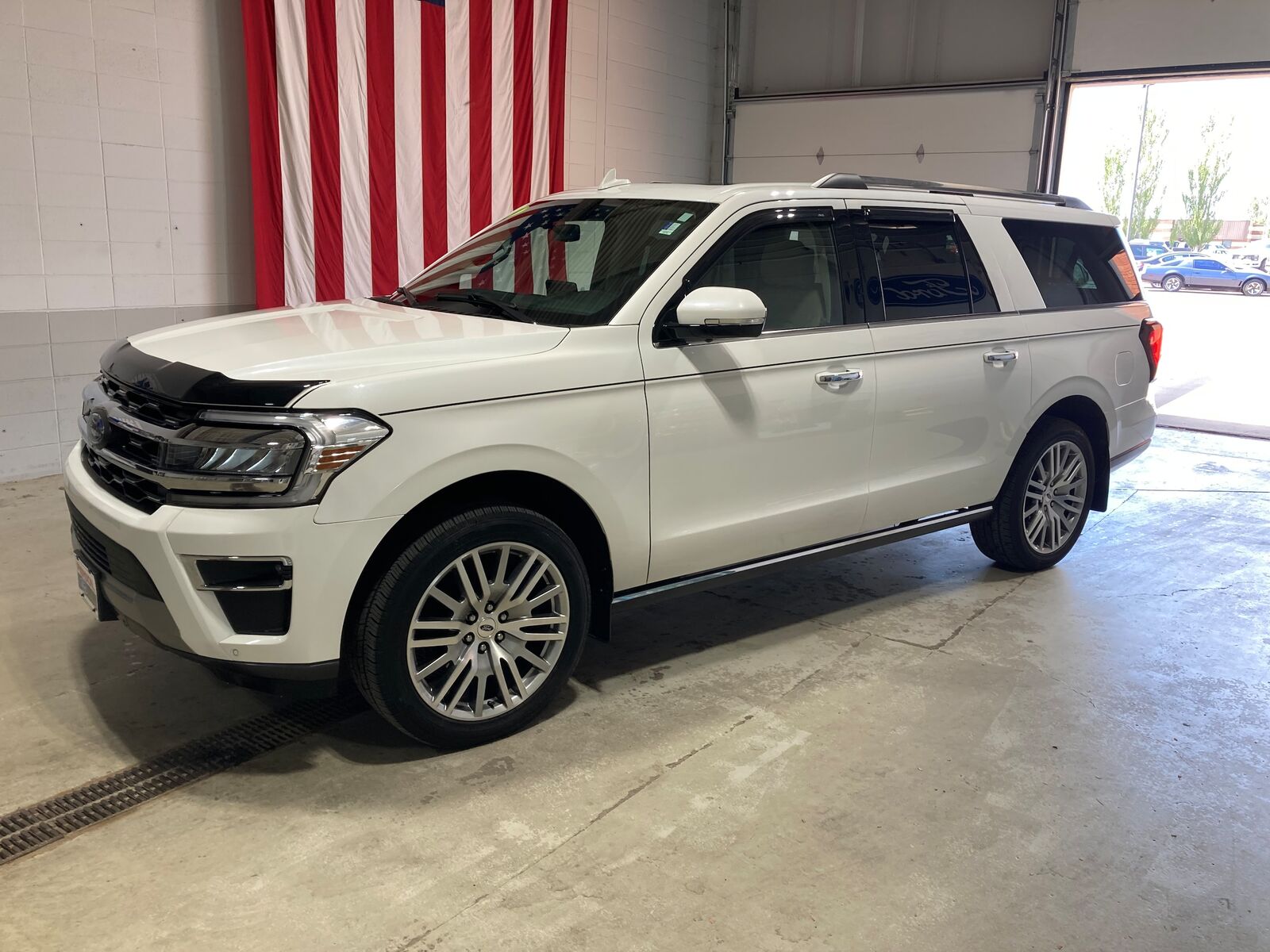 2024 FORD Expedition