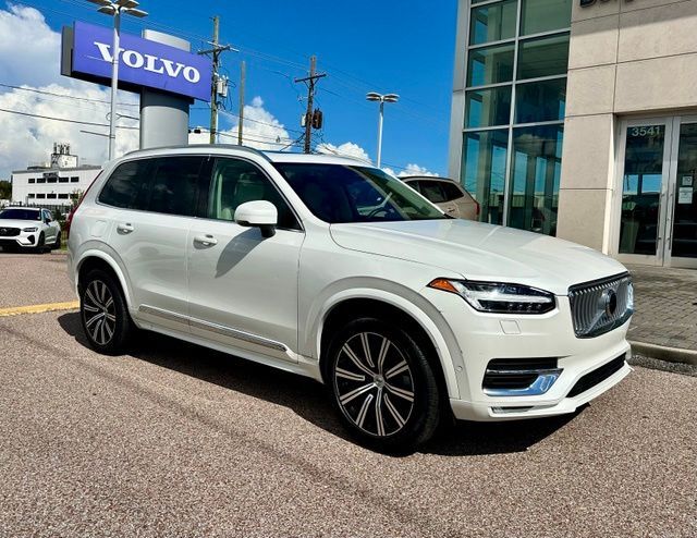 2024 VOLVO XC90