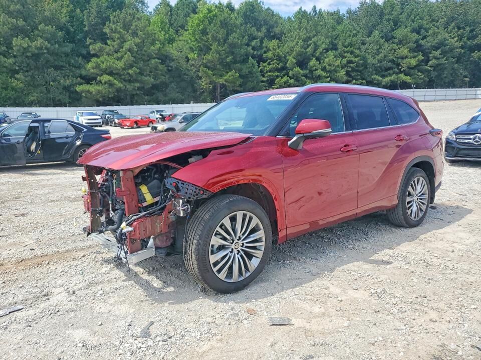 2024 TOYOTA Highlander