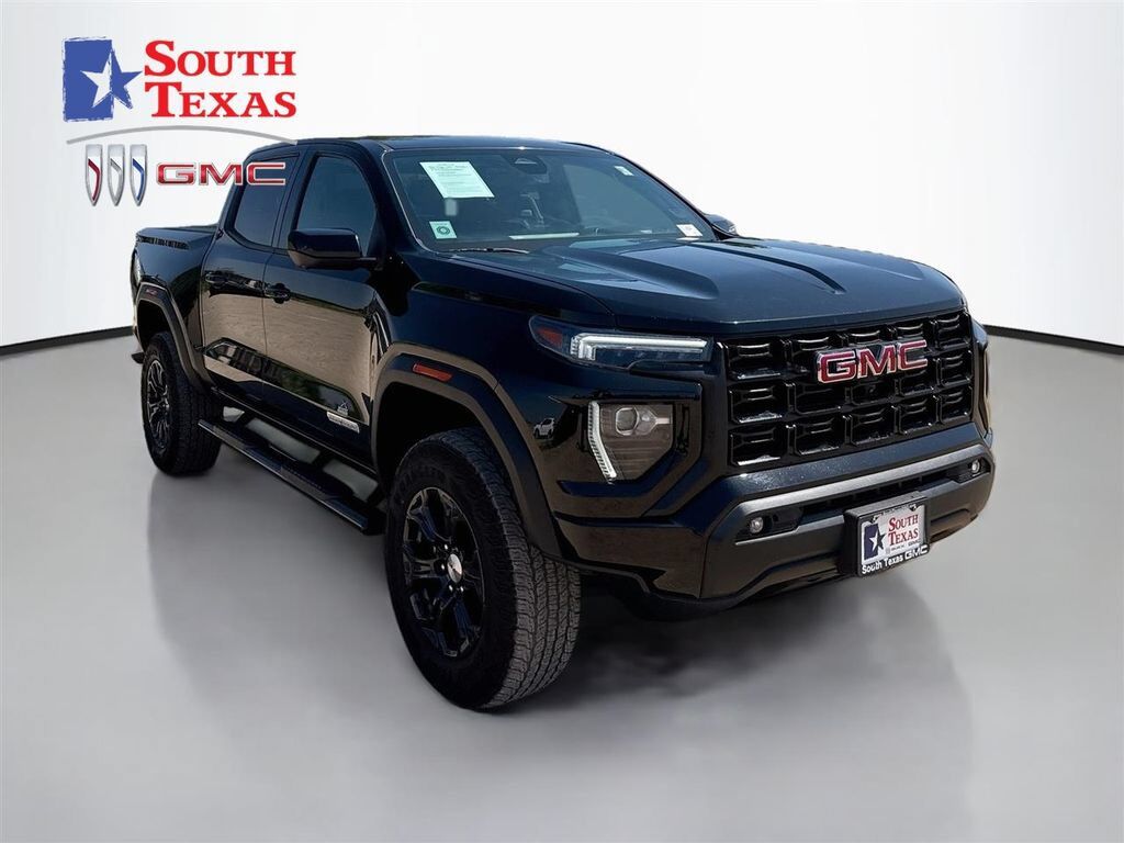 2023 GMC Canyon