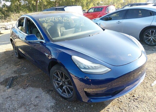 2018 TESLA Model 3