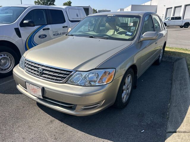 2004 TOYOTA Avalon