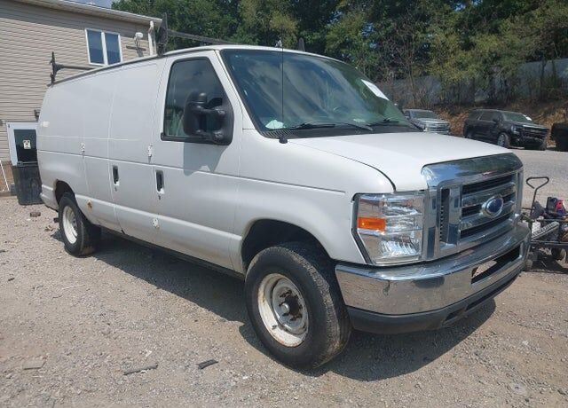 2013 FORD E-150