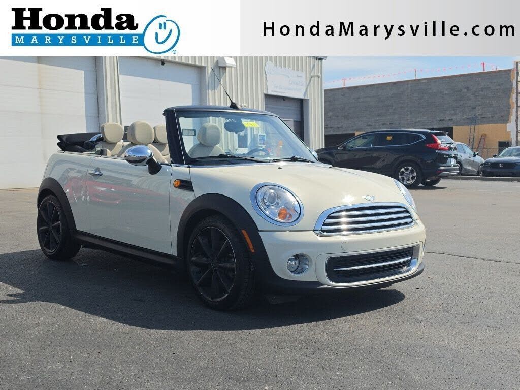 2011 MINI Cooper Convertible
