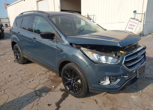 2019 FORD Escape