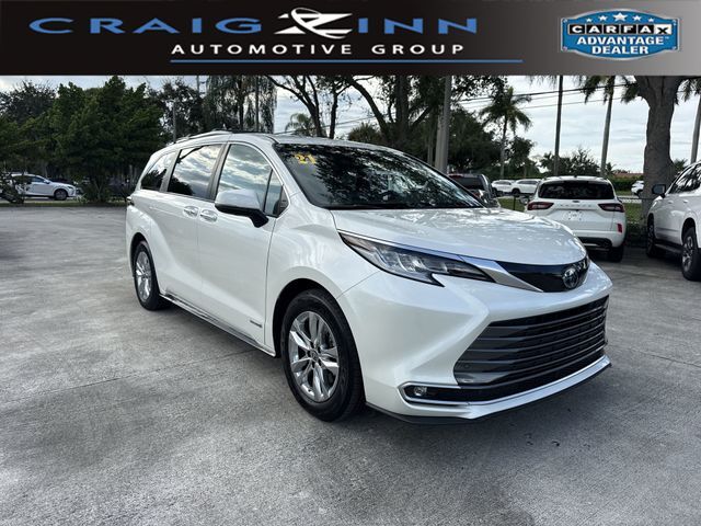 2021 TOYOTA Sienna