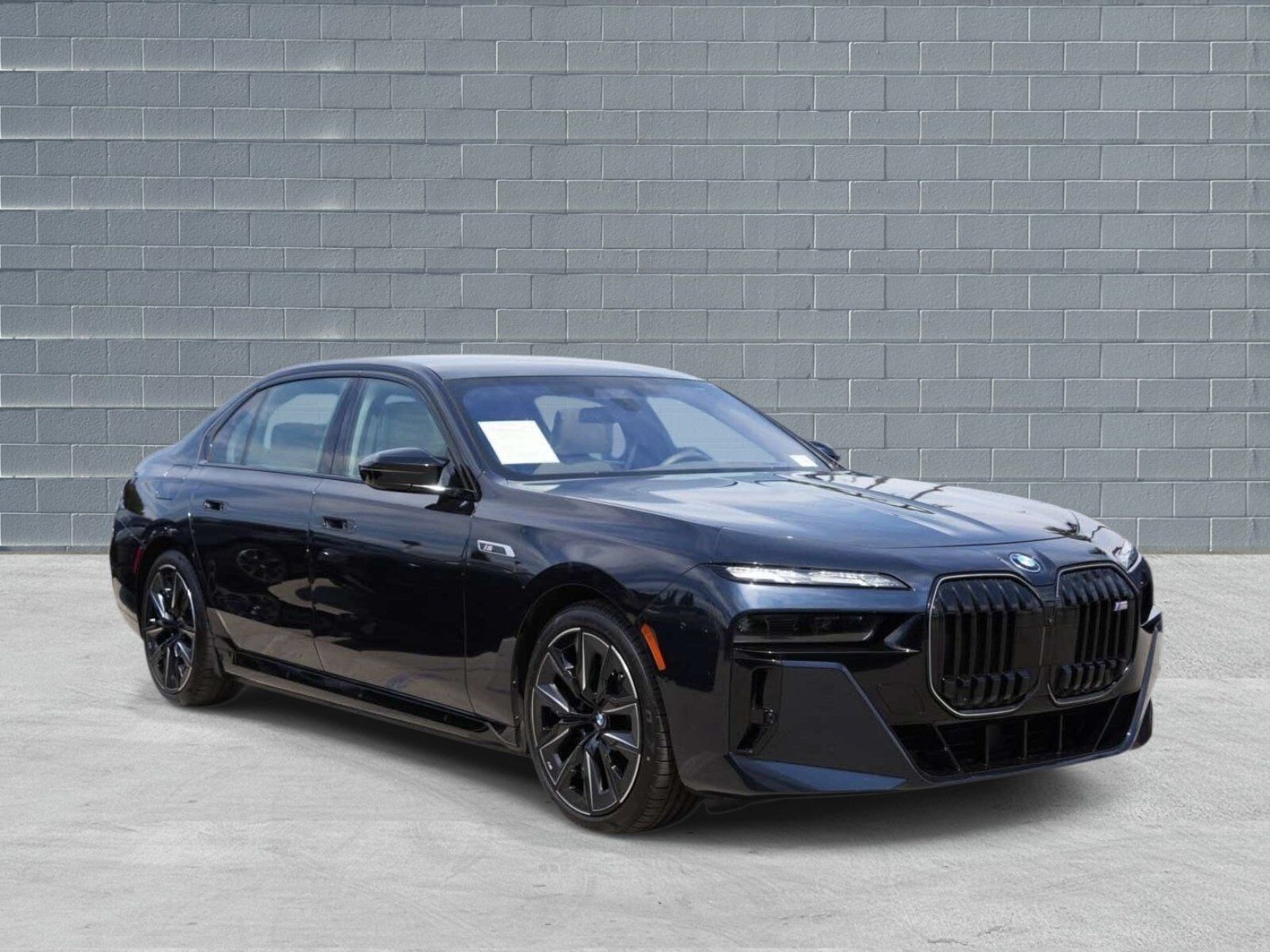 2025 BMW i7