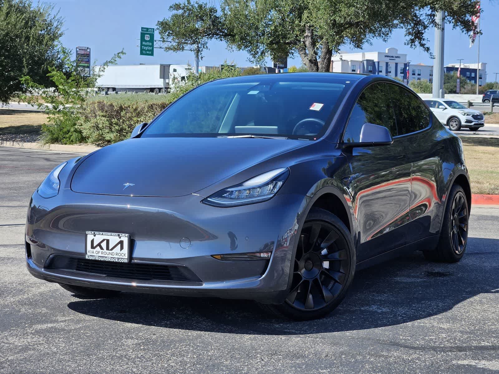 2021 TESLA Model Y