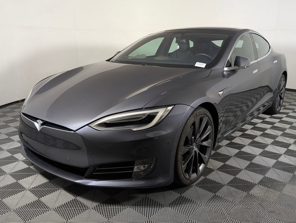 2018 TESLA Model S