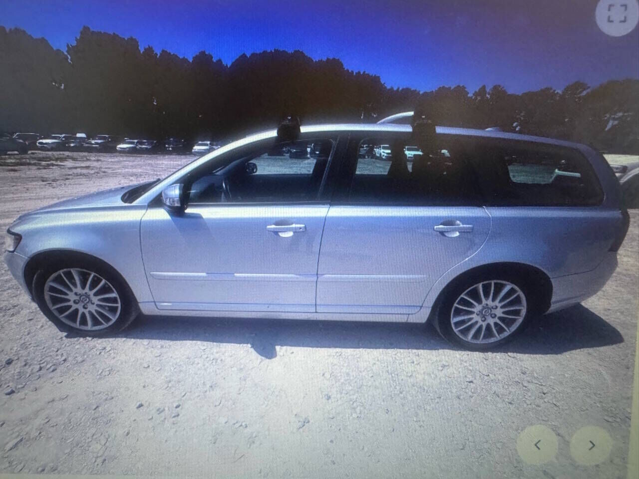 2010 VOLVO V50