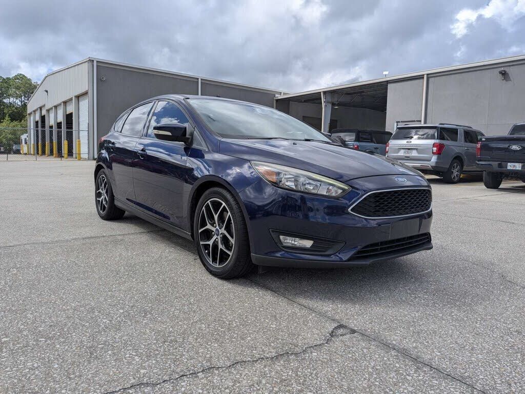 2017 FORD Focus