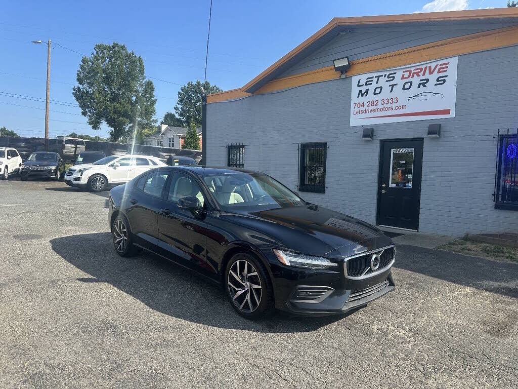 2019 VOLVO S60