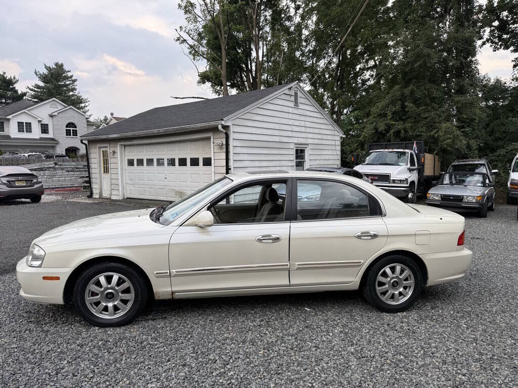 2002 KIA Optima