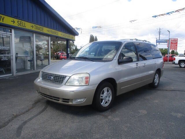 2004 FORD Freestar
