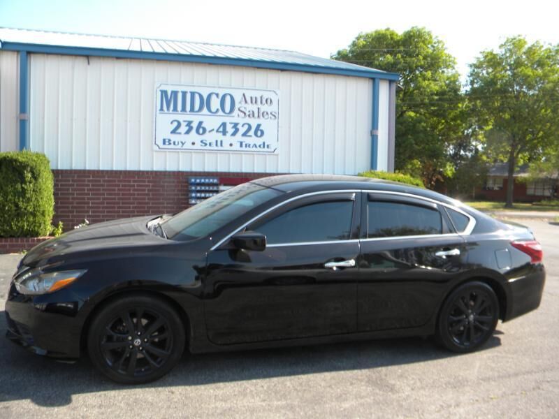 2017 NISSAN Altima