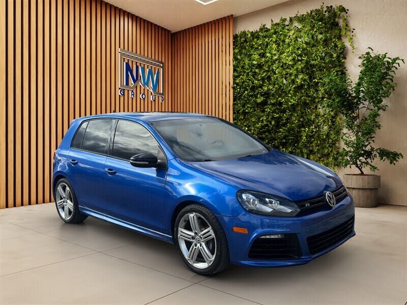 2012 VOLKSWAGEN Golf