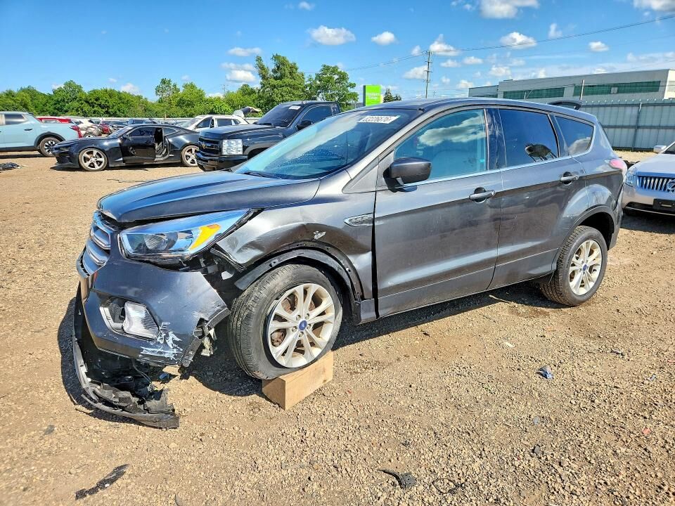 2017 FORD Escape