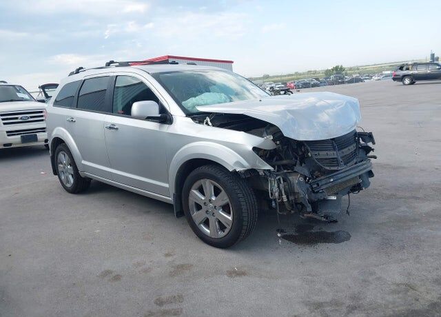 2010 DODGE Journey
