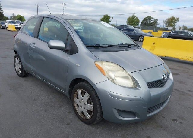 2010 TOYOTA Yaris