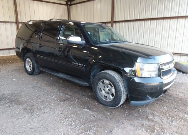 2014 CHEVROLET Suburban