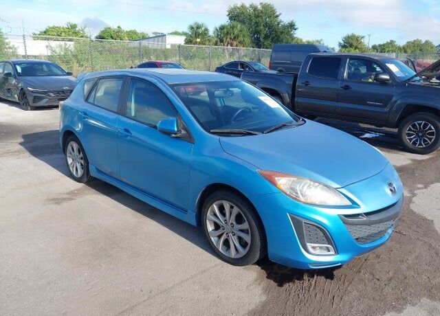 2011 MAZDA Mazda3
