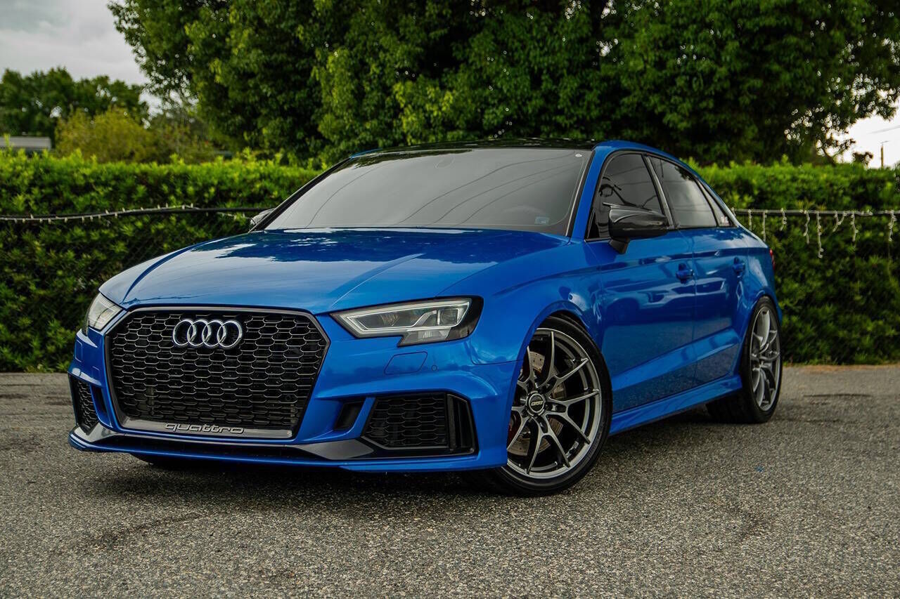 2018 AUDI RS3