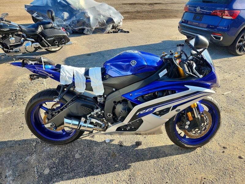 2016 YAMAHA YZF