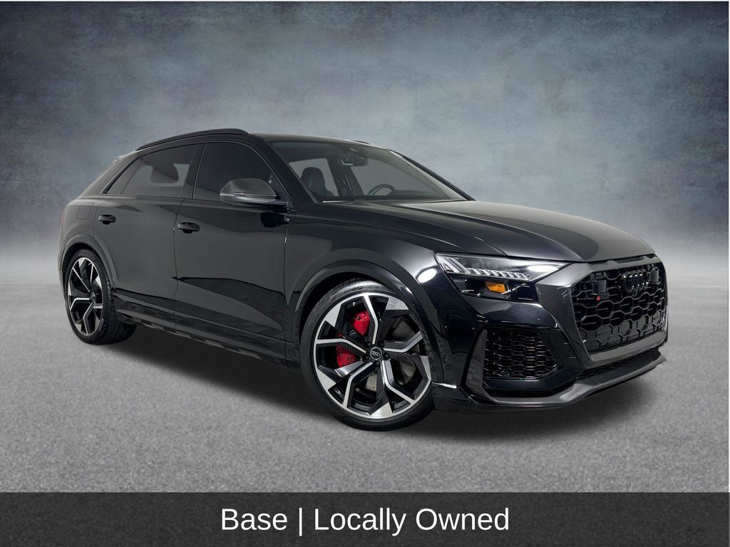 2023 AUDI RS Q8