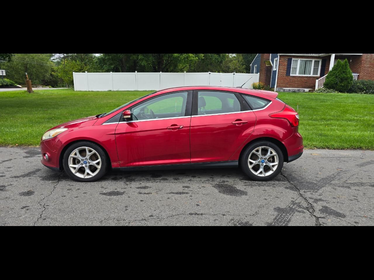 2012 FORD Focus