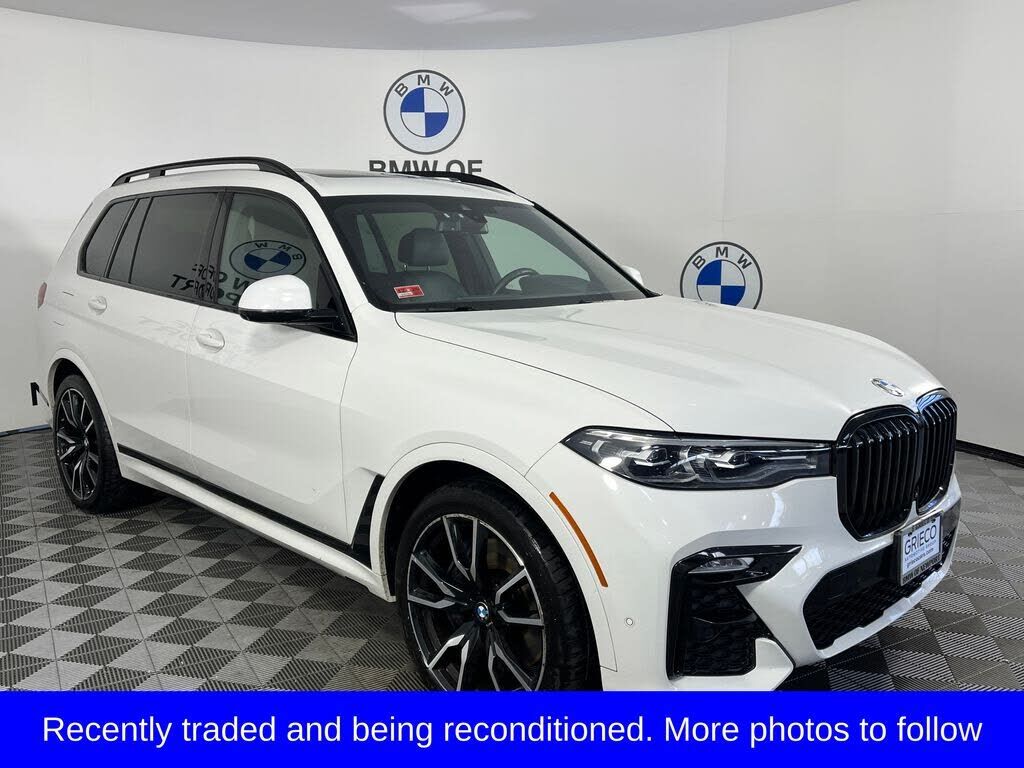 2021 BMW X7