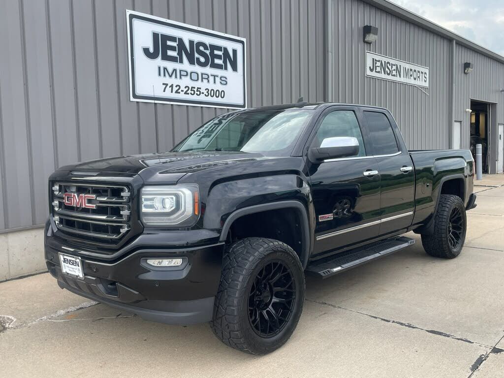 2016 GMC Sierra