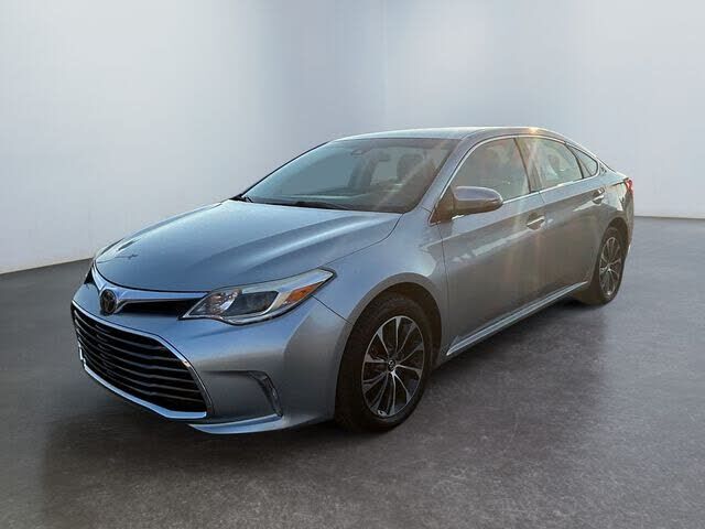 2018 TOYOTA Avalon