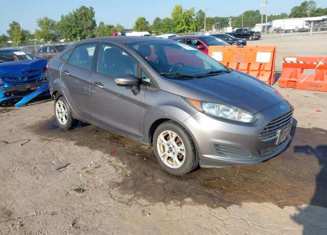 2014 FORD Fiesta