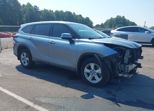 2021 TOYOTA Highlander