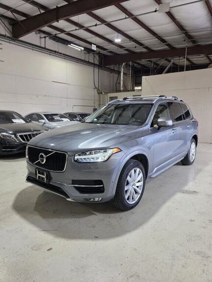 2017 VOLVO XC90
