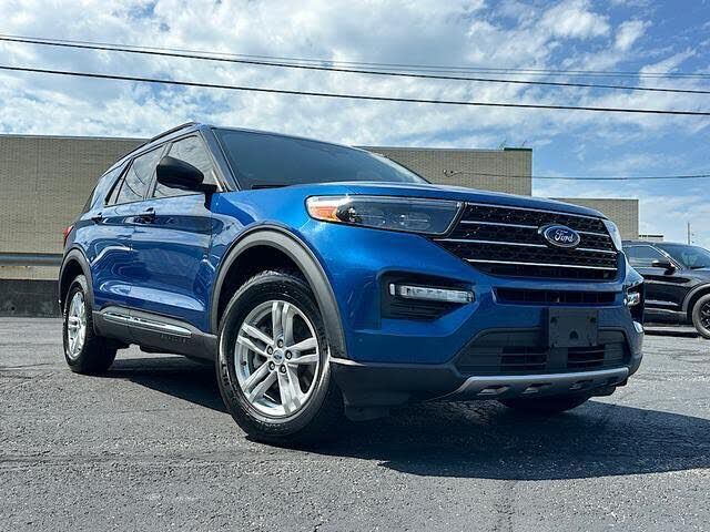 2020 FORD Explorer