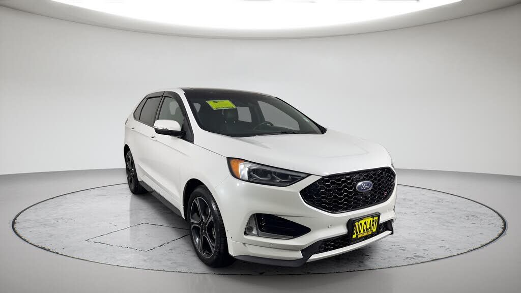 2020 FORD Edge