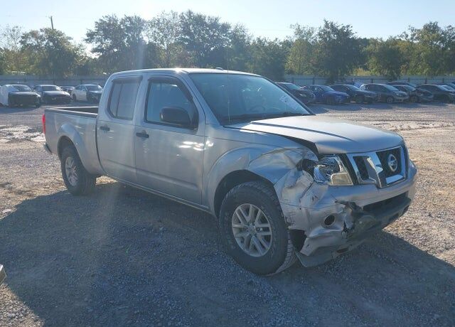2015 NISSAN Frontier