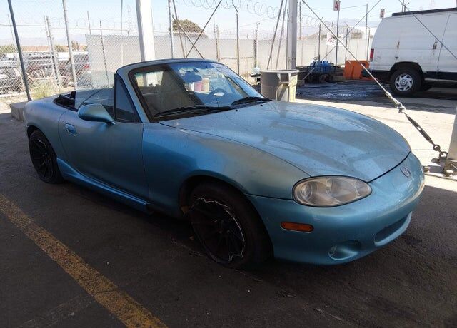 2001 MAZDA MX-5