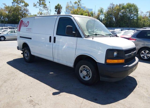 2017 CHEVROLET Express