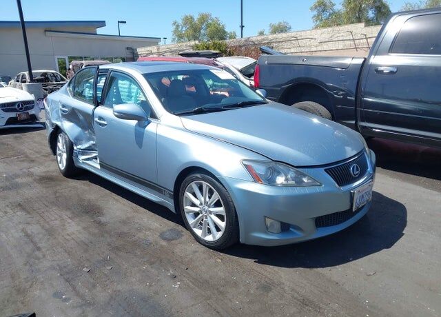 2010 LEXUS IS