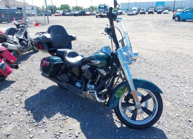 2016 HARLEY DAVIDSON FLD103/SWITCHBACK