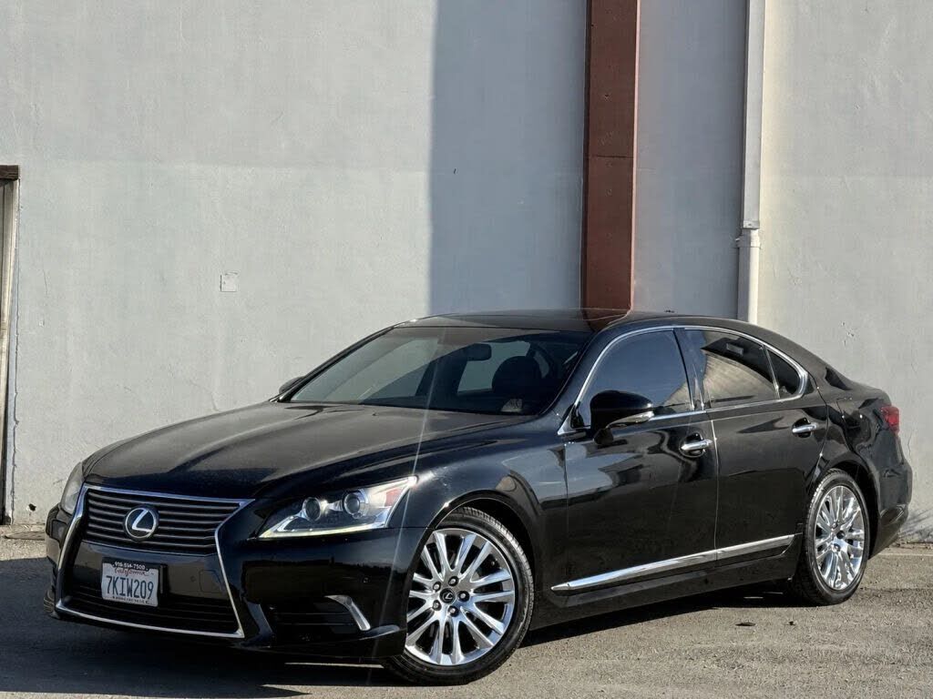 2015 LEXUS LS